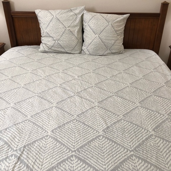 West Elm Bedding Grey Diamond Queen Duvet Cover W Shams Poshmark